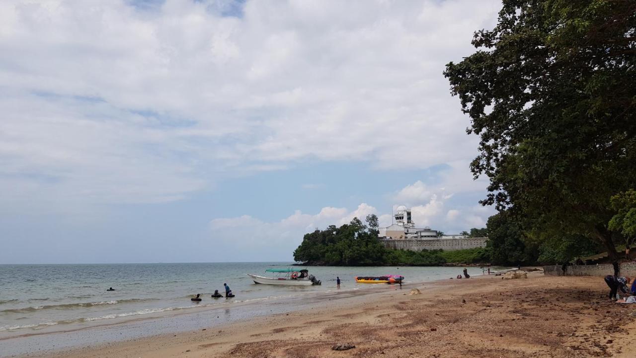 Pd Batu 9 Cocobay Apartment With Family Kampong Tanah Merah  Exterior foto