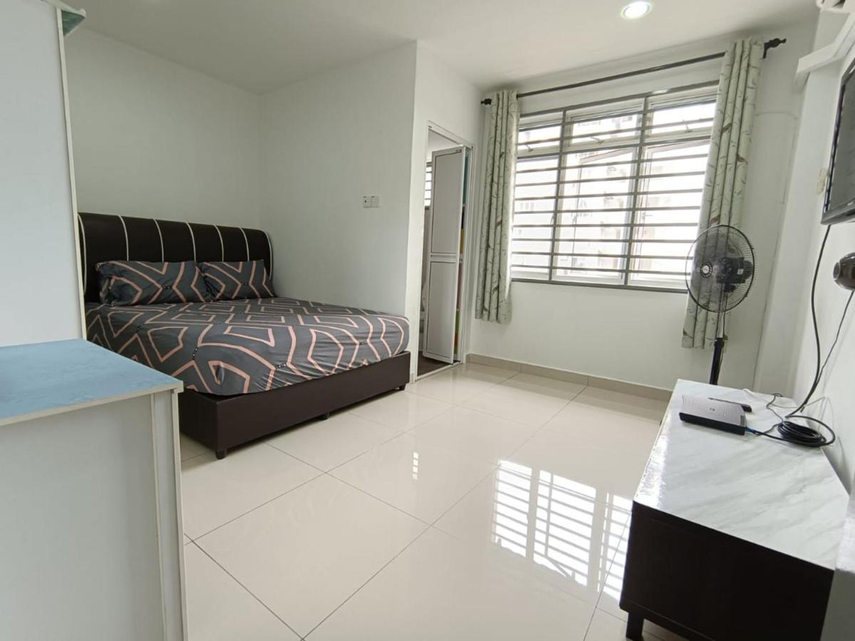 Pd Batu 9 Cocobay Apartment With Family Kampong Tanah Merah  Exterior foto